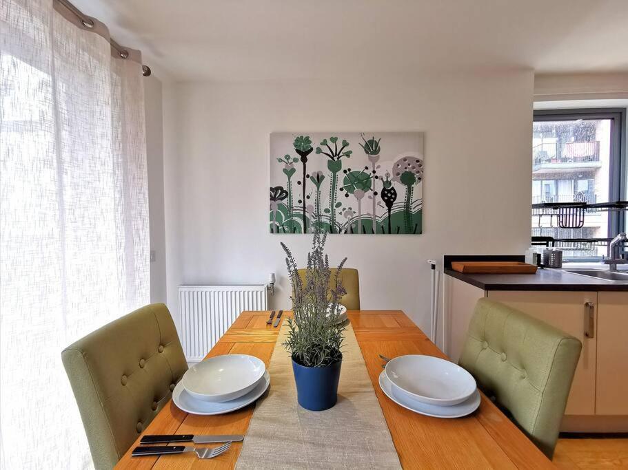 Felix Hub Apartment Лондон Екстериор снимка