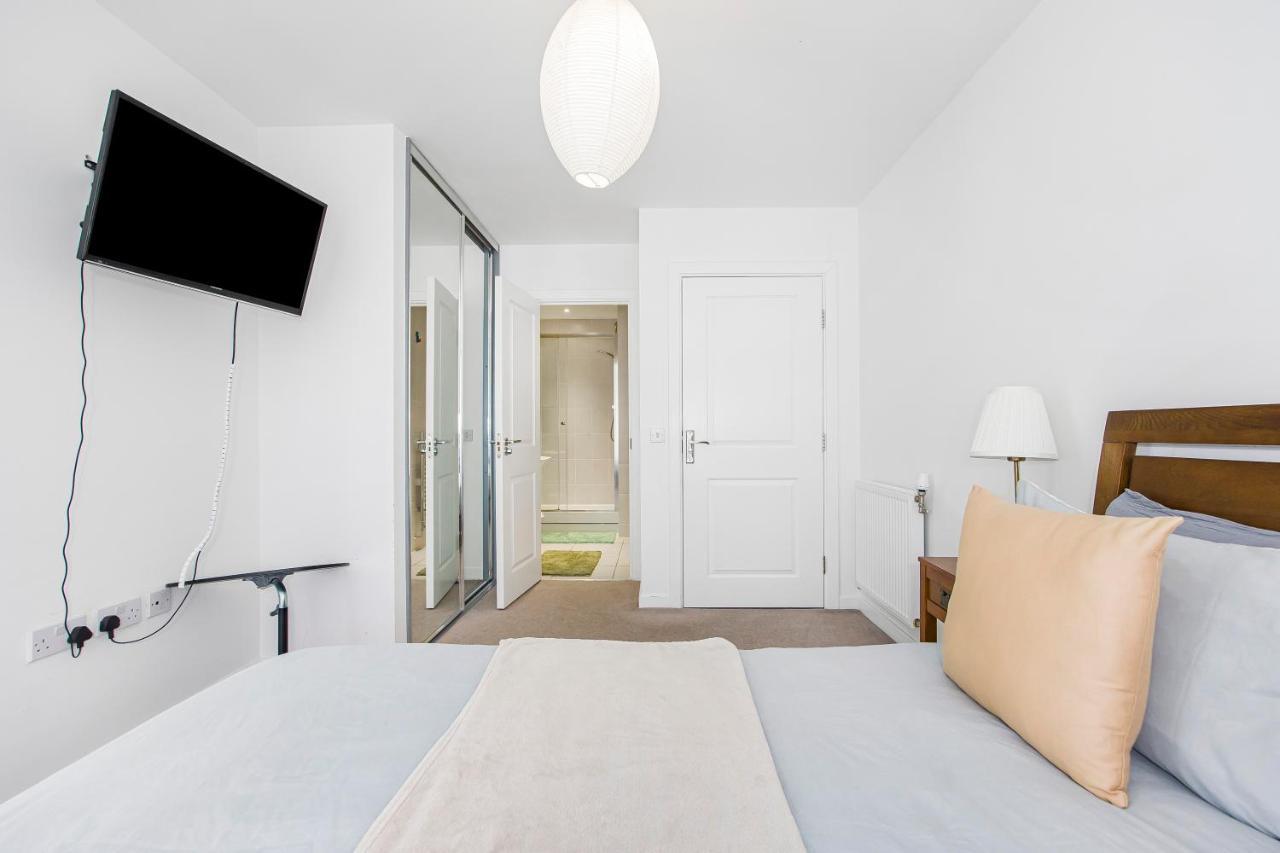 Felix Hub Apartment Лондон Екстериор снимка