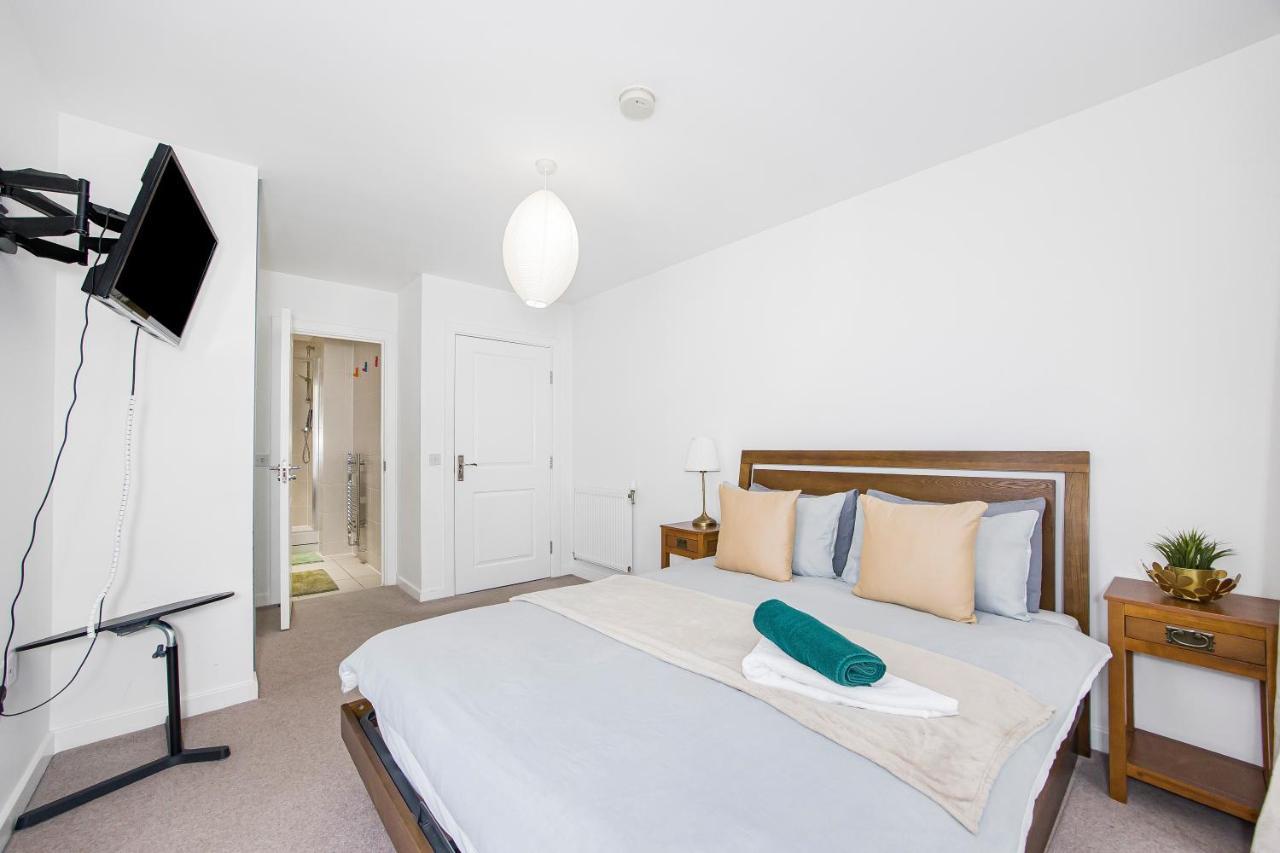 Felix Hub Apartment Лондон Екстериор снимка